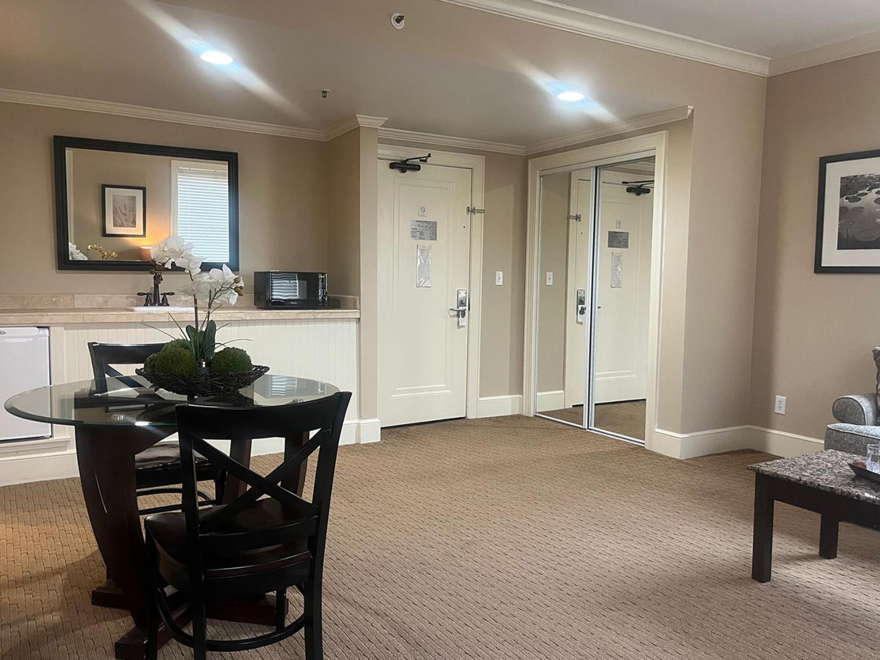 The Eldridge Hotel ローレンス 部屋 写真